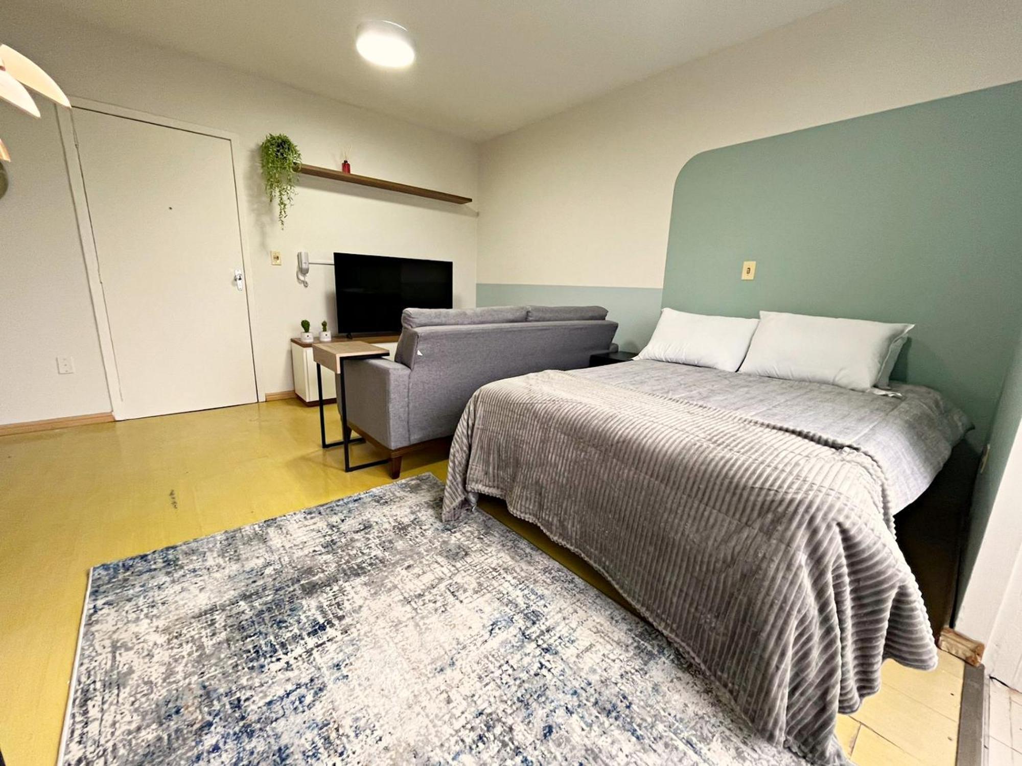 Apartamento Ap De Temporada No Ed Lyon Por Bexap *